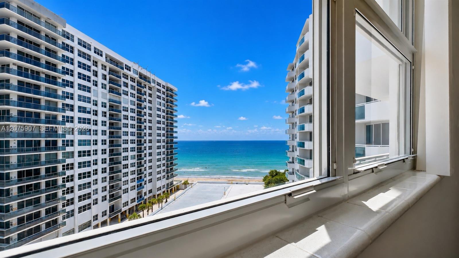 Photo of 3001 Ocean Dr  #947, Hollywood, Florida, 33019 - 