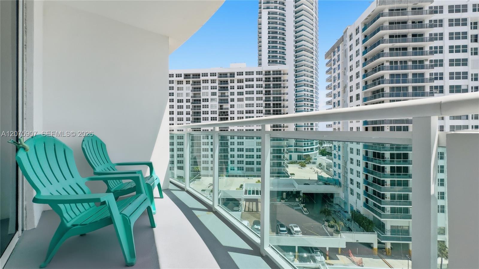 Photo of 3001 Ocean Dr  #947, Hollywood, Florida, 33019 - 