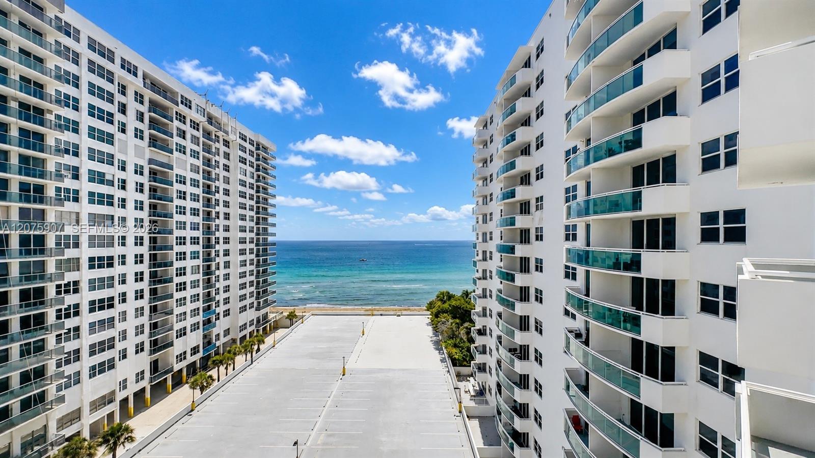 Photo of 3001 Ocean Dr  #947, Hollywood, Florida, 33019 - 