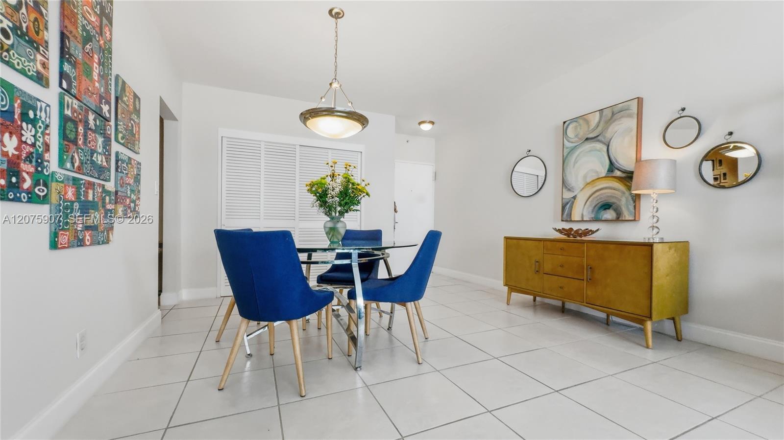 Photo of 3001 Ocean Dr  #947, Hollywood, Florida, 33019 - 