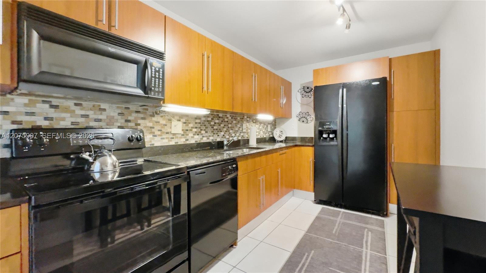 Photo of 3001 Ocean Dr  #947, Hollywood, Florida, 33019 - 