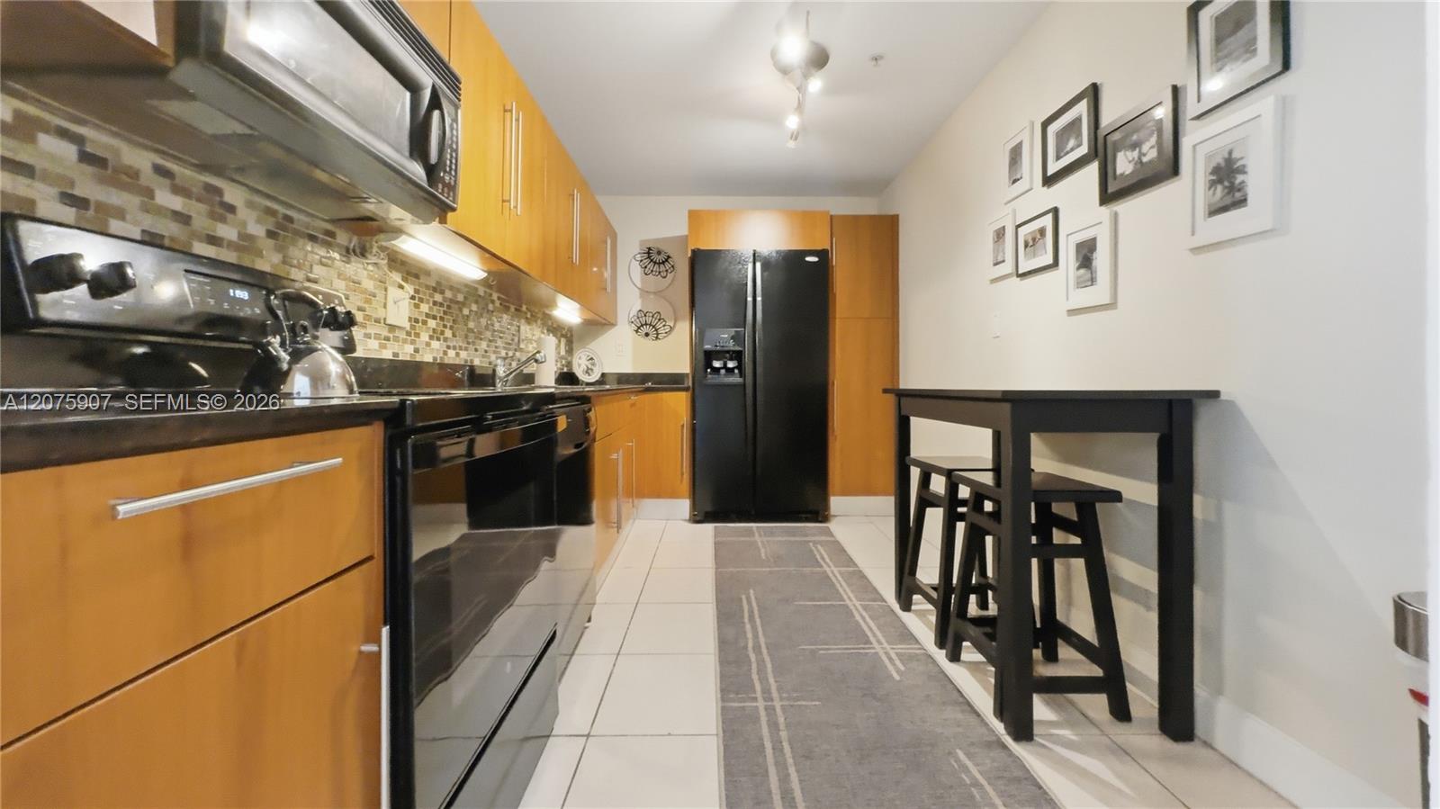 Photo of 3001 Ocean Dr  #947, Hollywood, Florida, 33019 - 