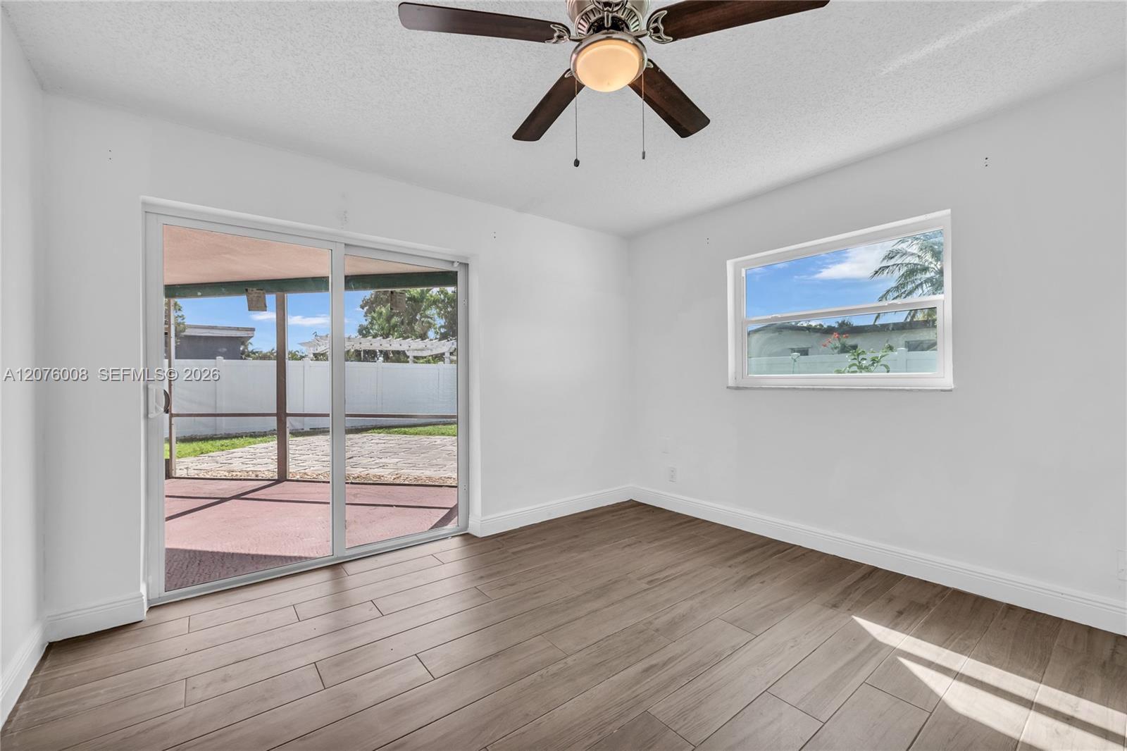 257 4 / 2 1624 sq. ft. $ 2026-08-22 0 foto