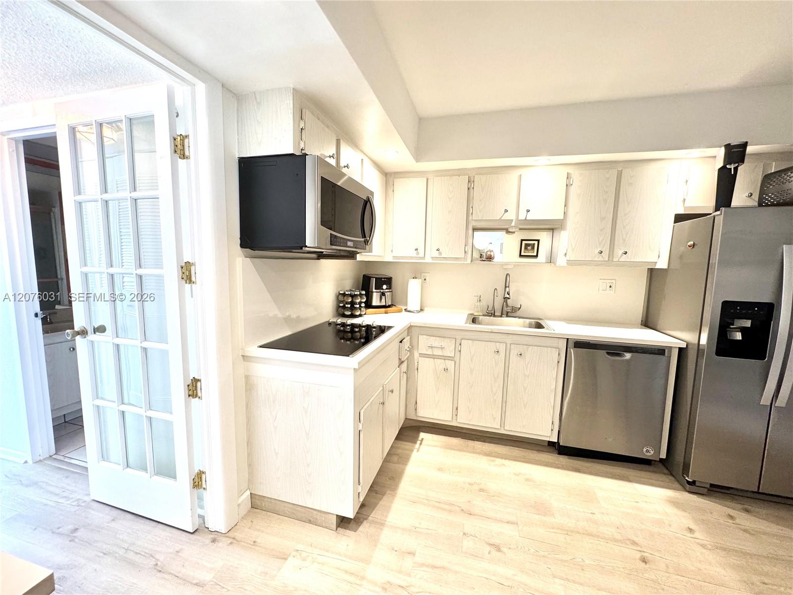 Ver detalles 1110 2 / 2 1070 sq. ft. $ 2026-08-22 0 foto