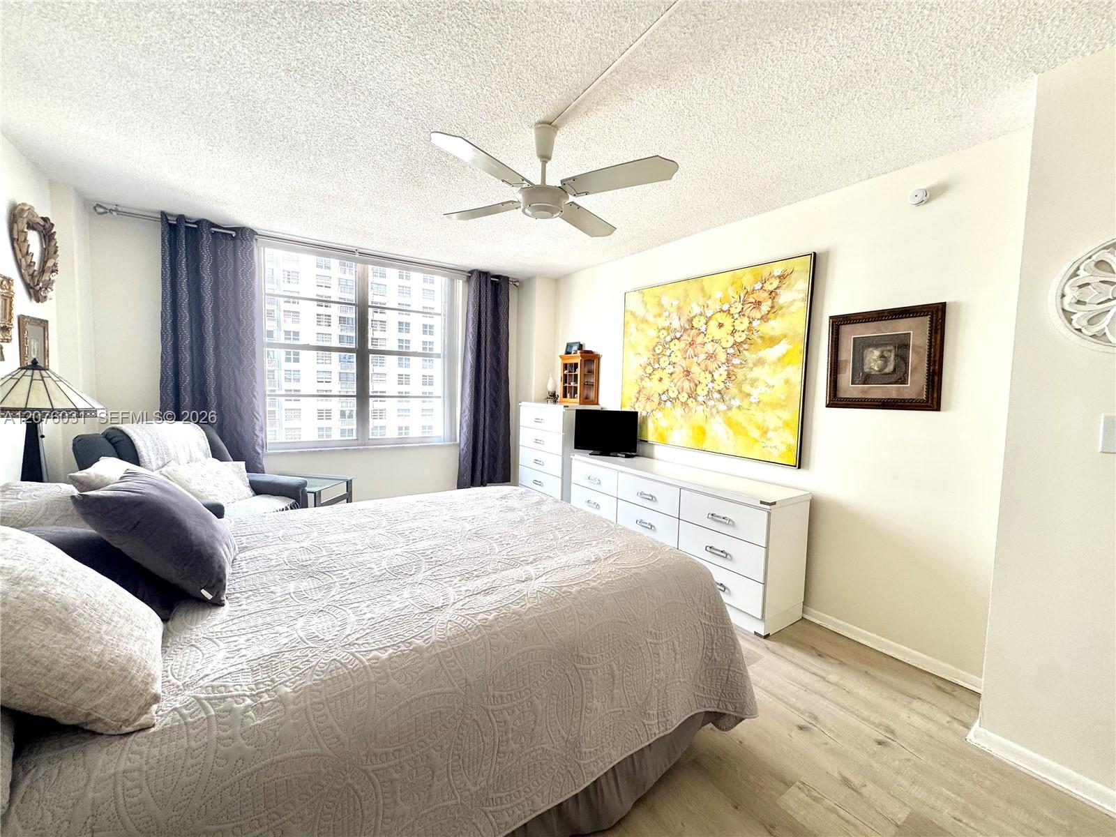 Ver detalles 1110 2 / 2 1070 sq. ft. $ 2026-08-22 0 foto