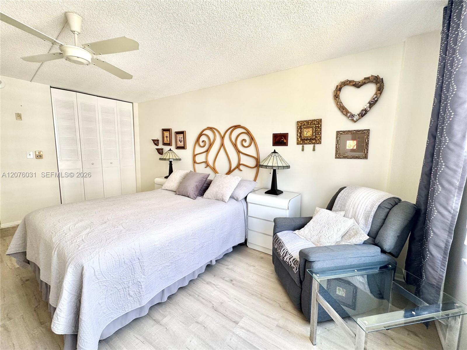 Ver detalles 1110 2 / 2 1070 sq. ft. $ 2026-08-22 0 foto