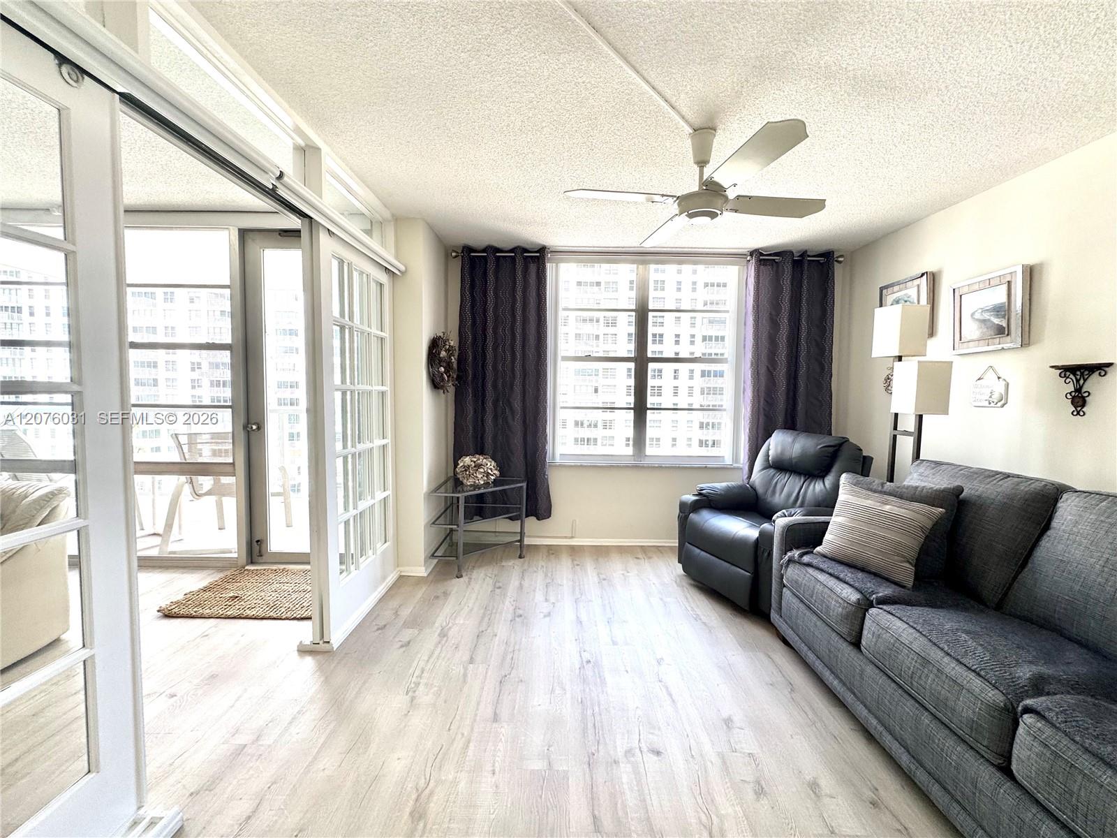 Ver detalles 1110 2 / 2 1070 sq. ft. $ 2026-08-22 0 foto