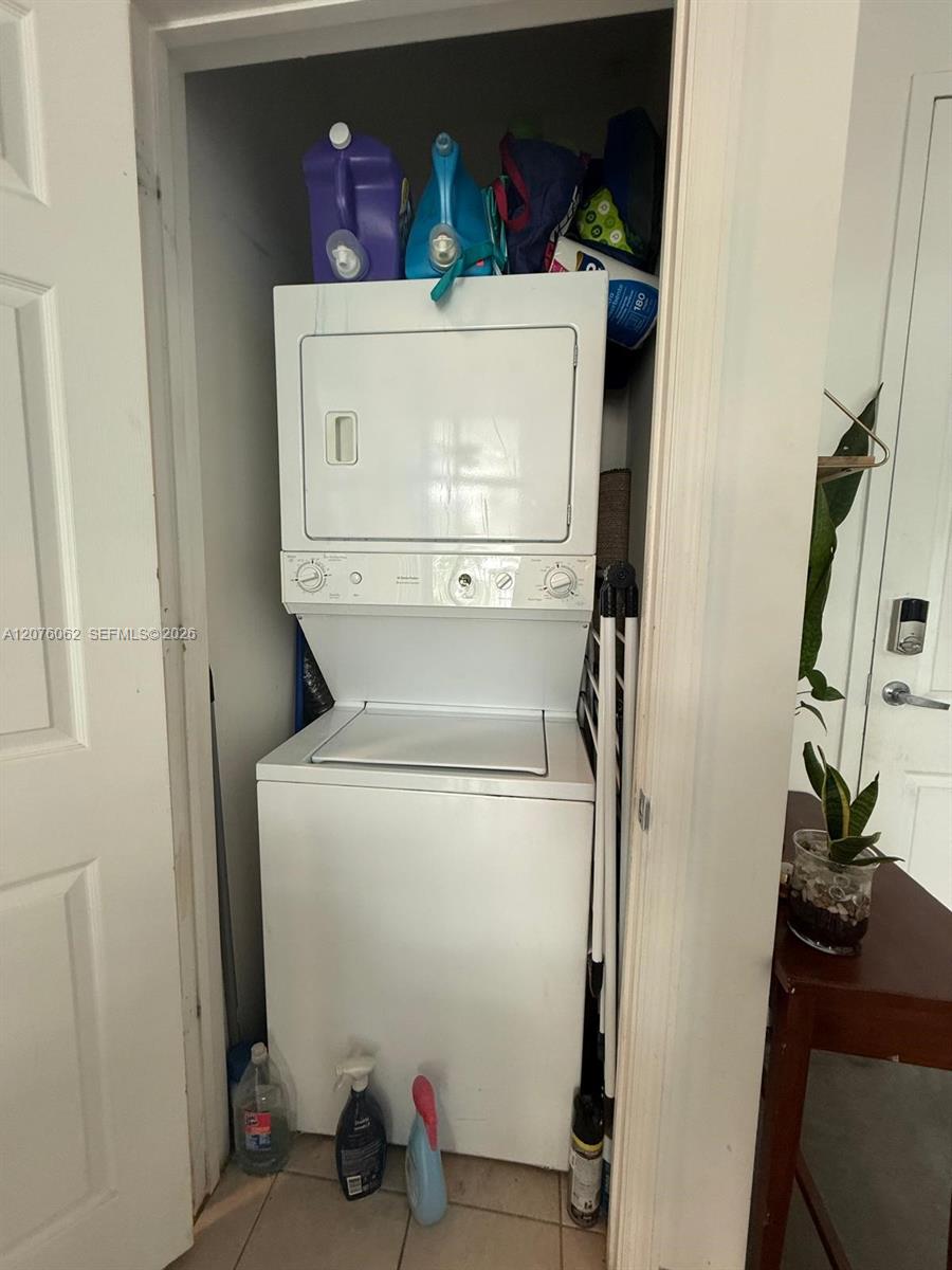 Photo of 2100 Van Buren St #216, Hollywood, Florida, 33020 -
