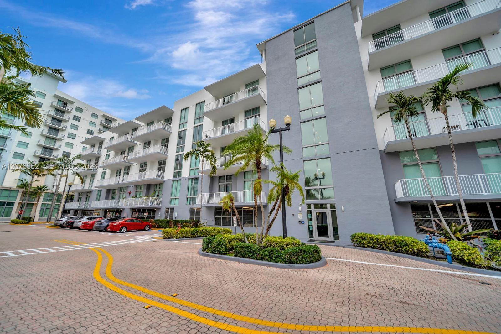 Photo of 2100 Van Buren St #216, Hollywood, Florida, 33020 -