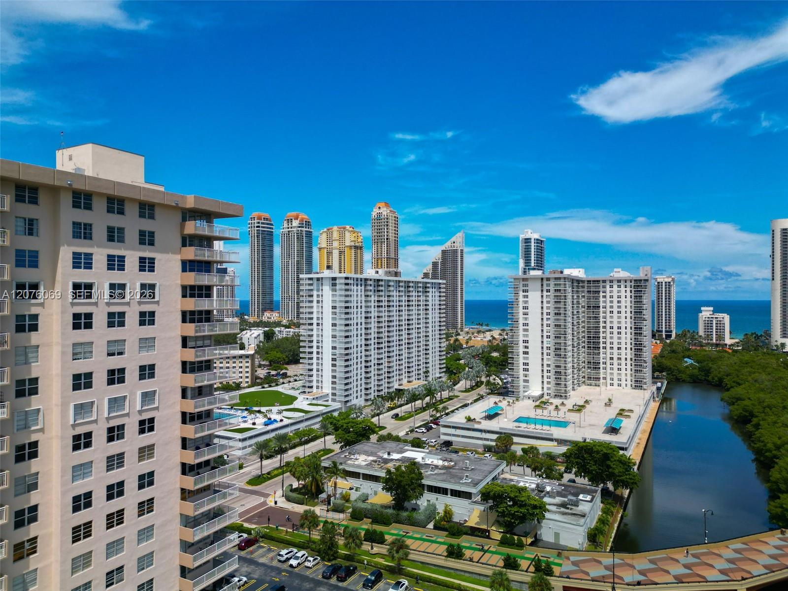 See details 2304 3 / 3 1890 sq. ft. $ 2026-08-22 0 Photo