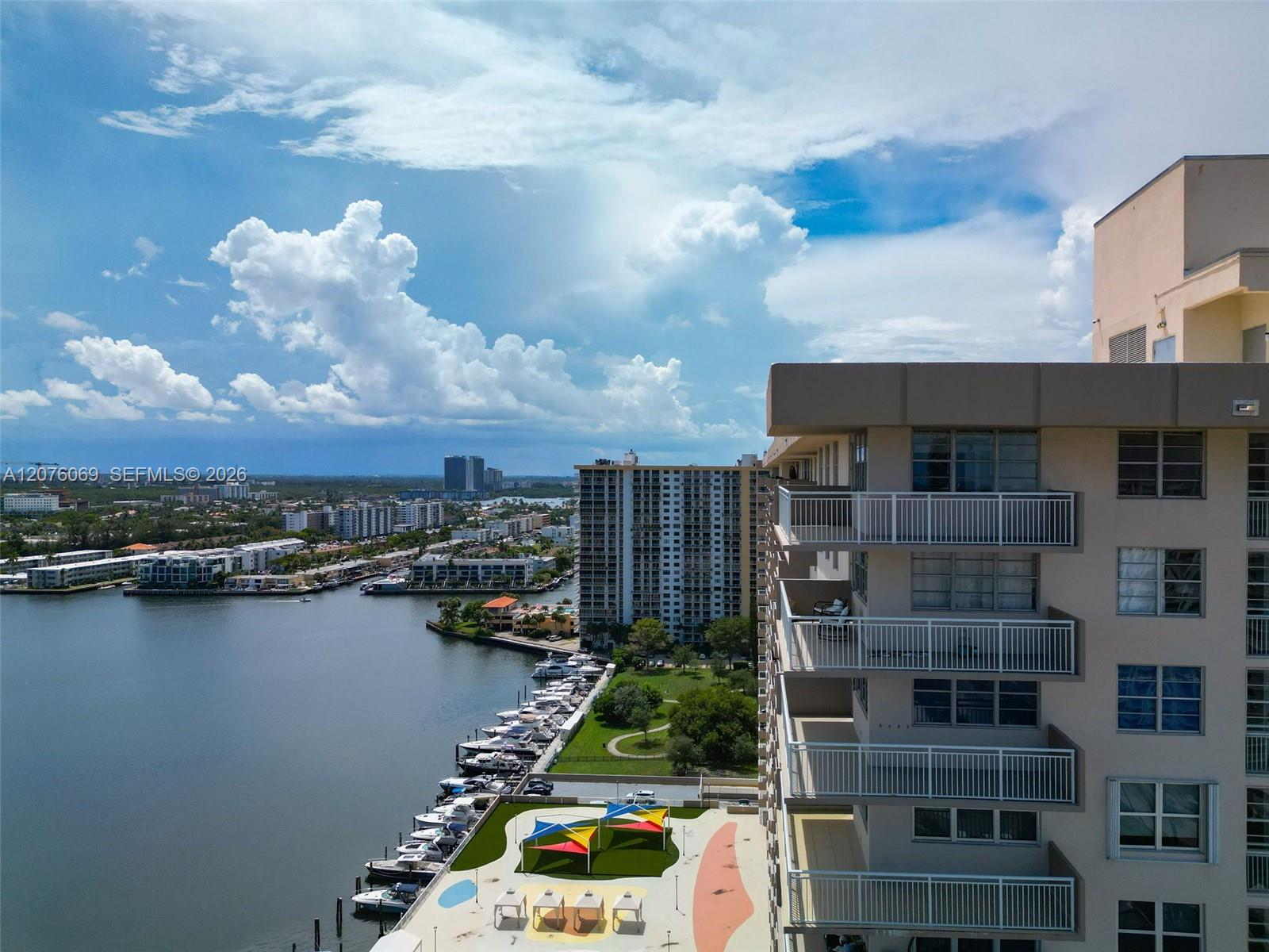 See details 2304 3 / 3 1890 sq. ft. $ 2026-08-22 0 Photo