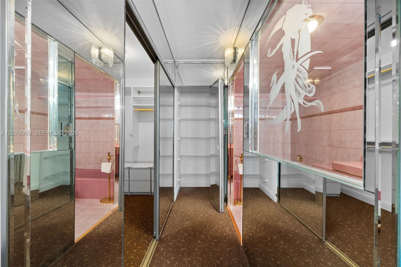 See details 2304 3 / 3 1890 sq. ft. $ 2026-08-22 0 Photo