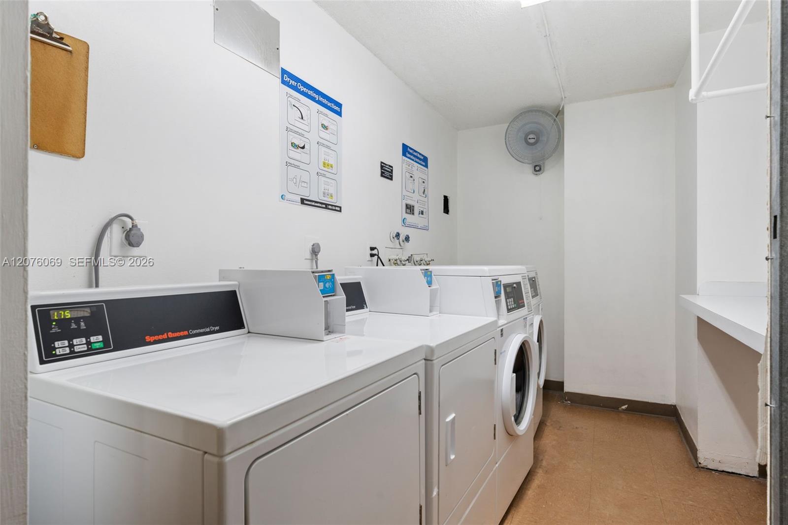 See details 2304 3 / 3 1890 sq. ft. $ 2026-08-22 0 Photo