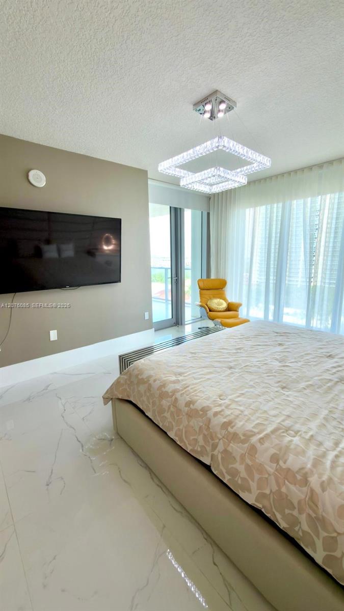 Ver detalles 5-1001 3 / 4 1892 sq. ft. $ 2026-08-22 0 foto