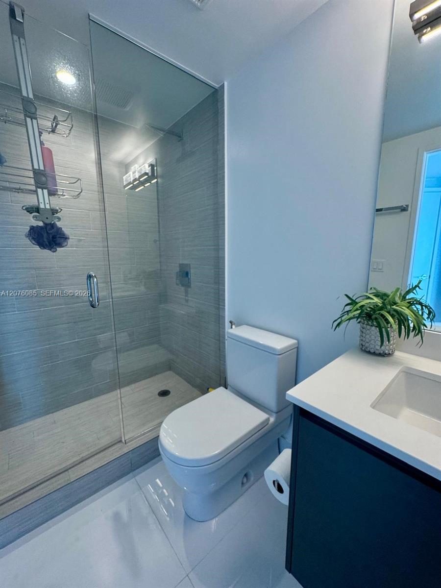 Ver detalles 5-1001 3 / 4 1892 sq. ft. $ 2026-08-22 0 foto