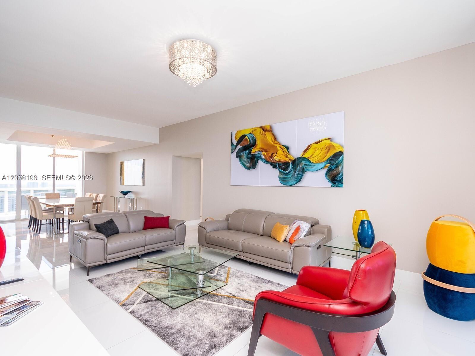 2504 3 / 4 2327 sq. ft. $ 2026-08-22 0 Photo