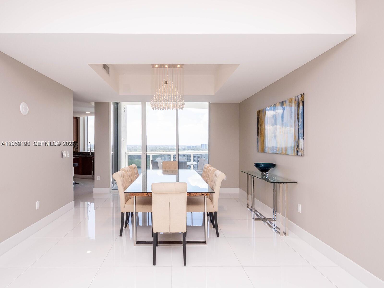 2504 3 / 4 2327 sq. ft. $ 2026-08-22 0 Photo