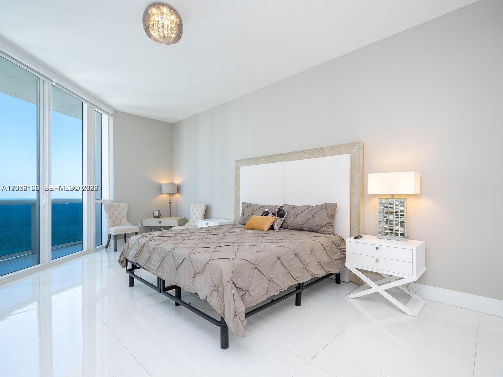 2504 3 / 4 2327 sq. ft. $ 2026-08-22 0 Photo