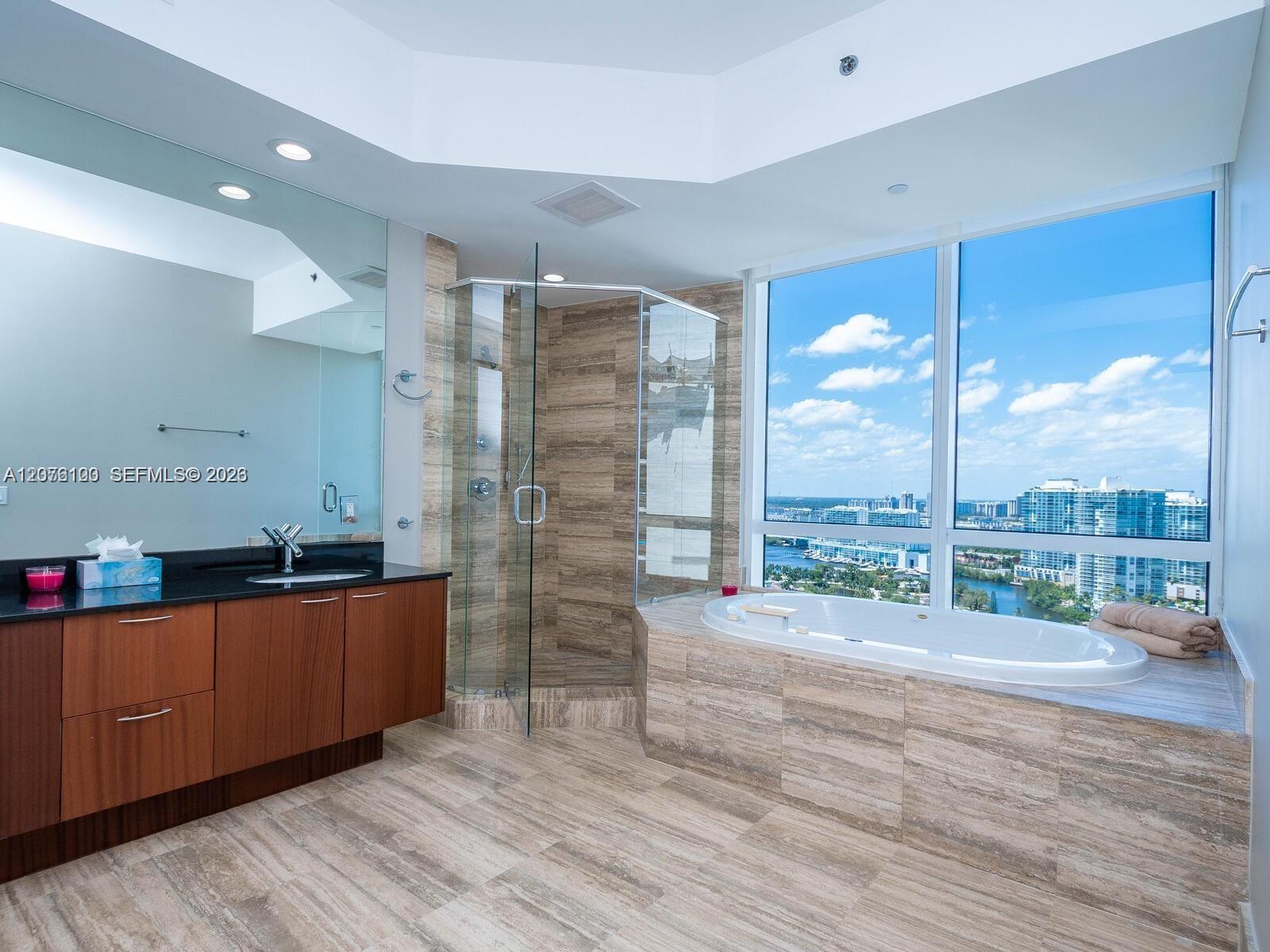 2504 3 / 4 2327 sq. ft. $ 2026-08-22 0 Photo