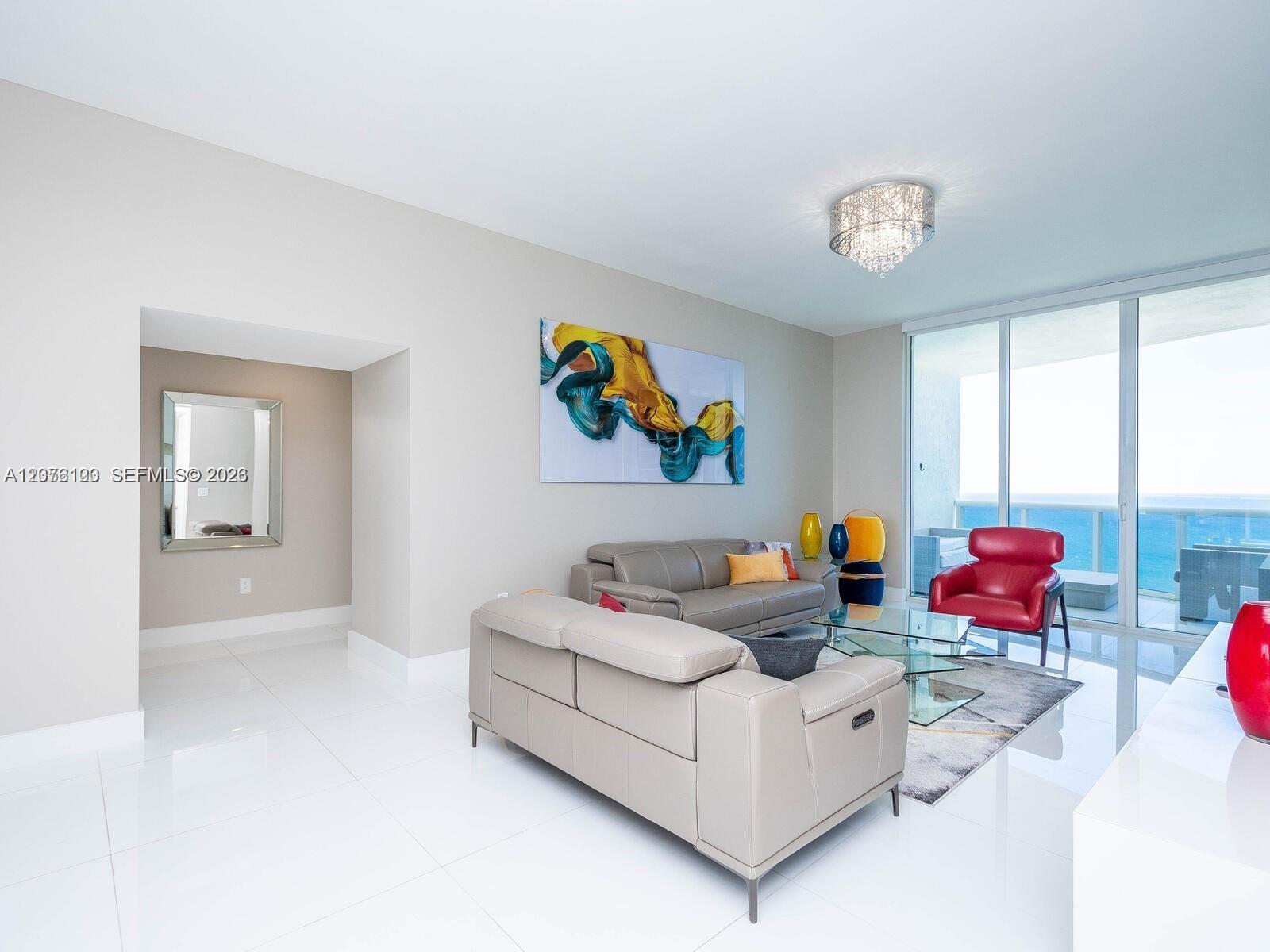 2504 3 / 4 2327 sq. ft. $ 2026-08-22 0 Photo