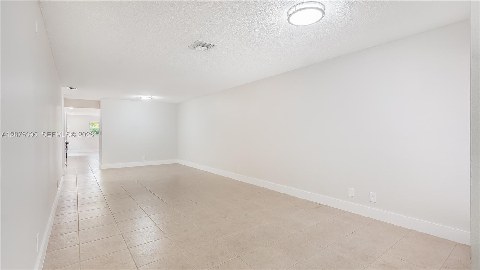 Ver detalles / 3408 sq. ft. $ 2026-08-24 0 foto