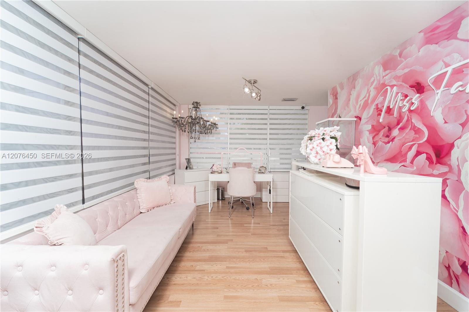 See details / sq. ft. $ 2026-08-24 0 Photo