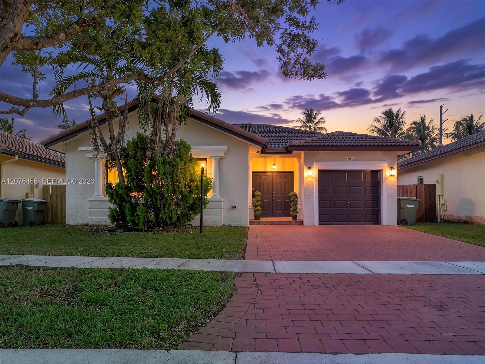 See details 2851 3 / 2 1443 sq. ft. $ 2026-10-25 0 Photo