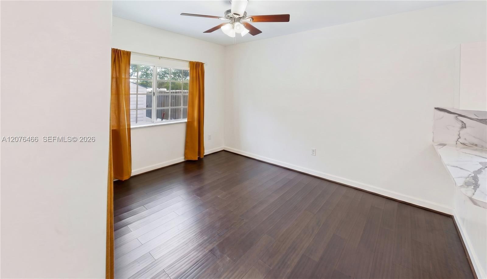 See details 2851 3 / 2 1443 sq. ft. $ 2026-10-25 0 Photo