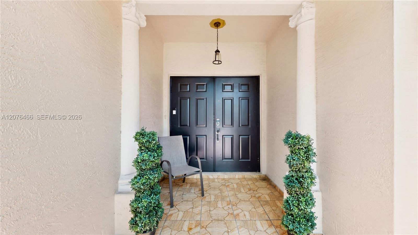 See details 2851 3 / 2 1443 sq. ft. $ 2026-10-25 0 Photo