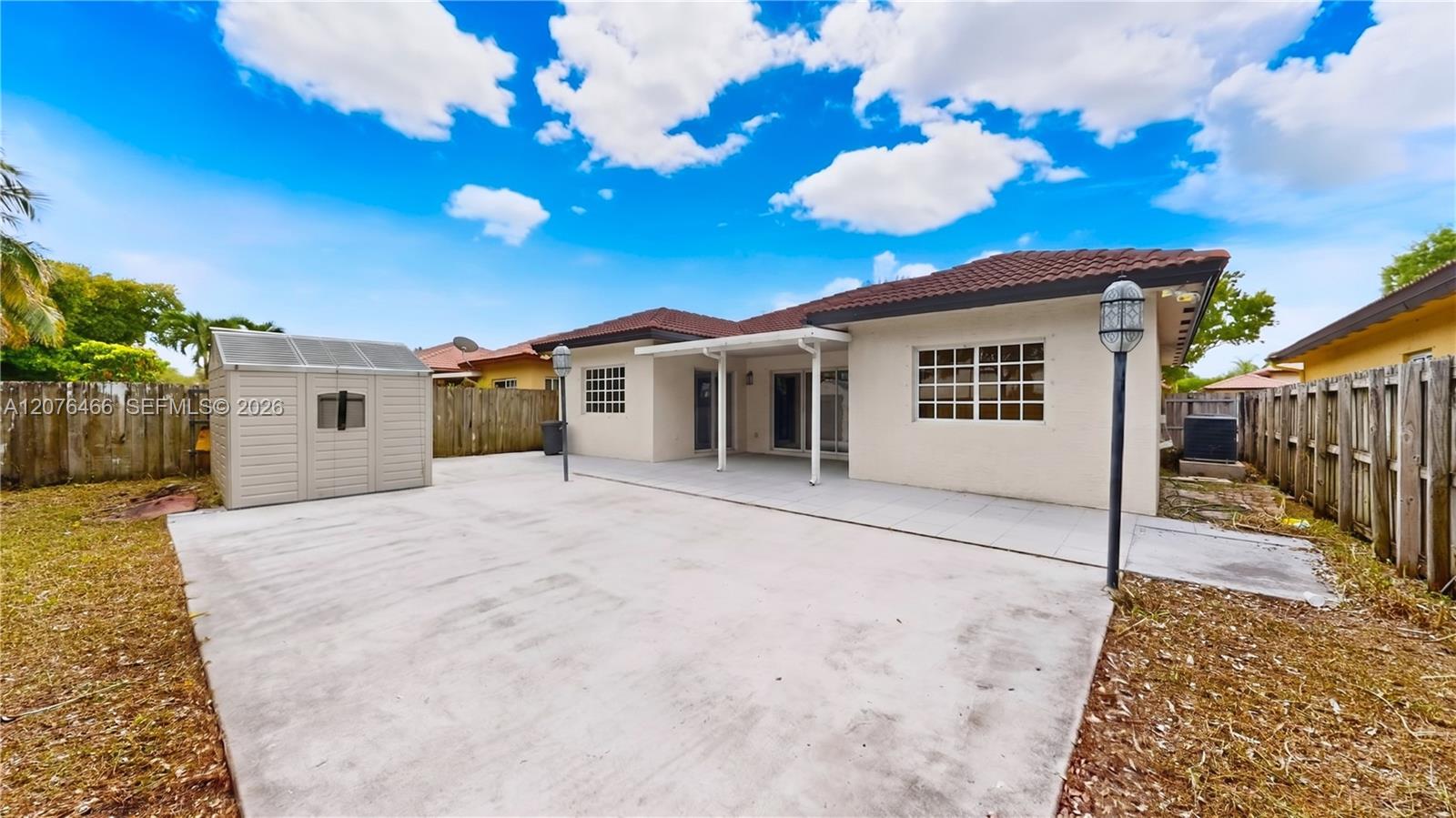 See details 2851 3 / 2 1443 sq. ft. $ 2026-10-25 0 Photo
