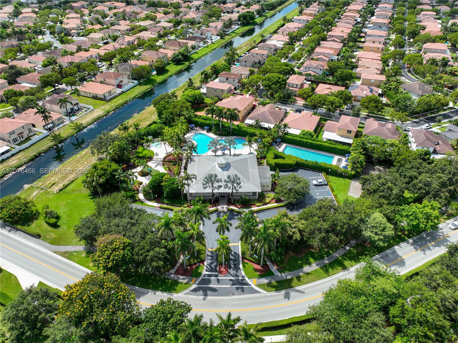 See details 2851 3 / 2 1443 sq. ft. $ 2026-10-25 0 Photo