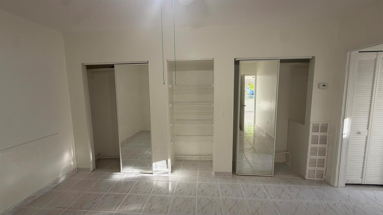 See details 1-4 / 0 1788 sq. ft. $ 2026-09-01 0 Photo