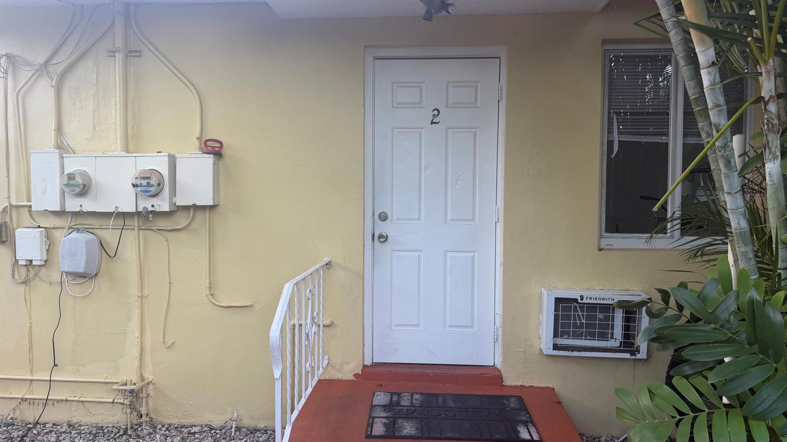 See details 1-4 / 0 1788 sq. ft. $ 2026-09-01 0 Photo