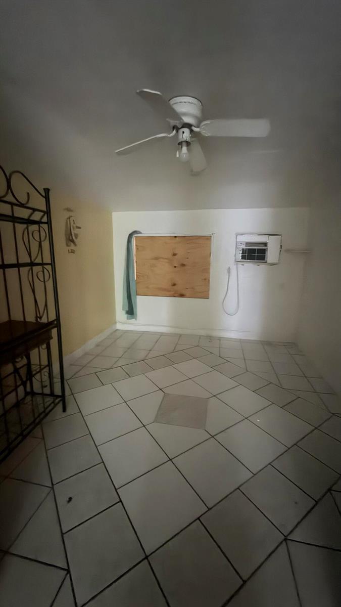 See details 1-4 / 0 1788 sq. ft. $ 2026-09-01 0 Photo