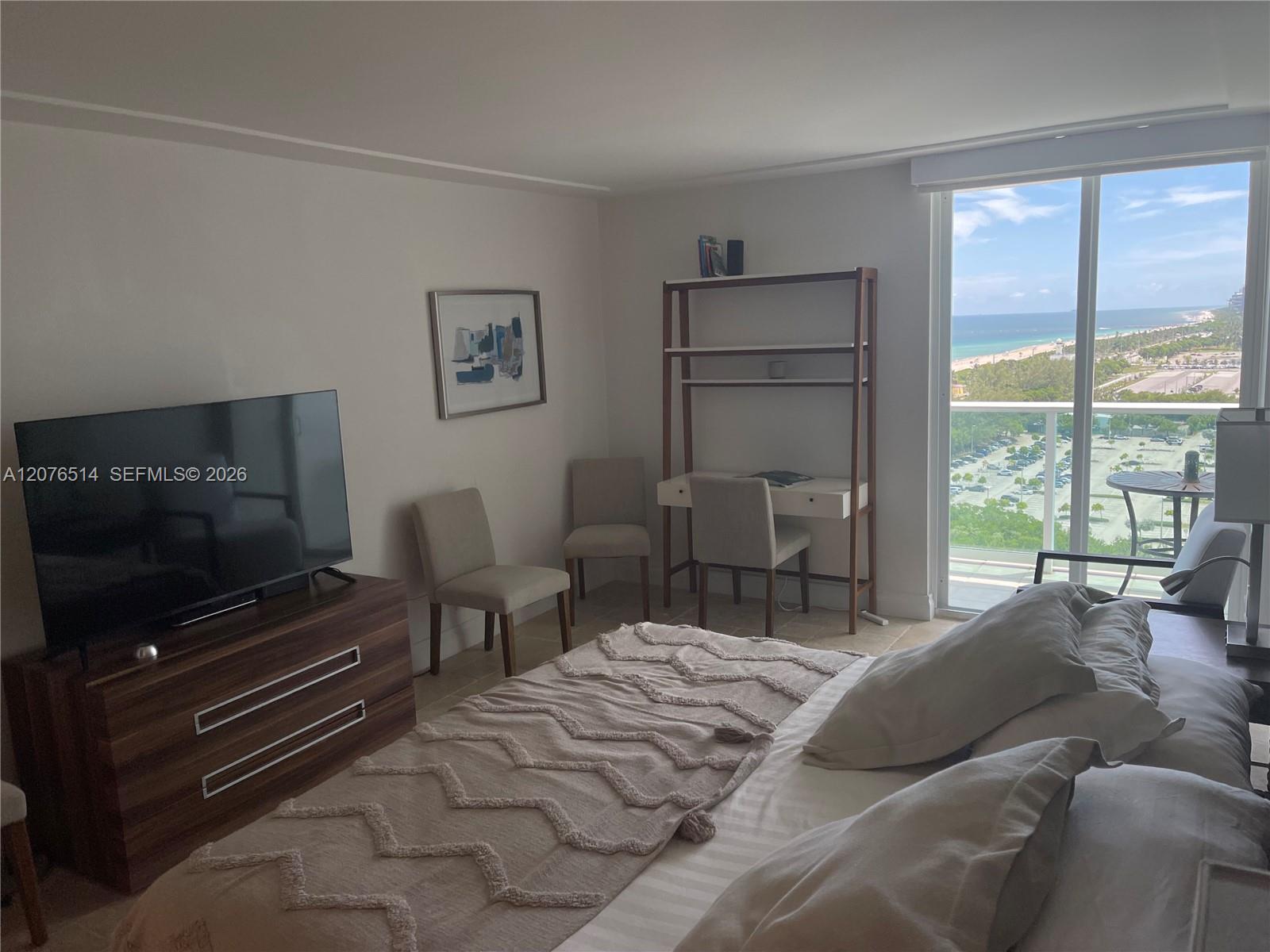 1924 2 / 2 1357 sq. ft. $ 2026-08-24 0 Photo
