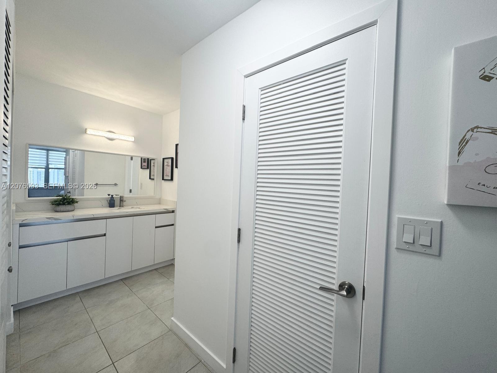 Photo of 3800 Ocean Dr #1710, Hollywood, Florida, 33019 -