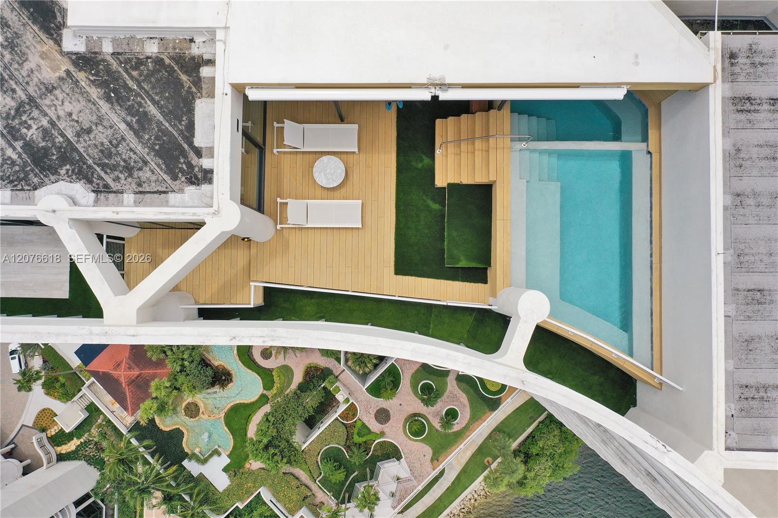 See details PH2 4 / 4 4078 sq. ft. $ 2026-08-24 0 Photo