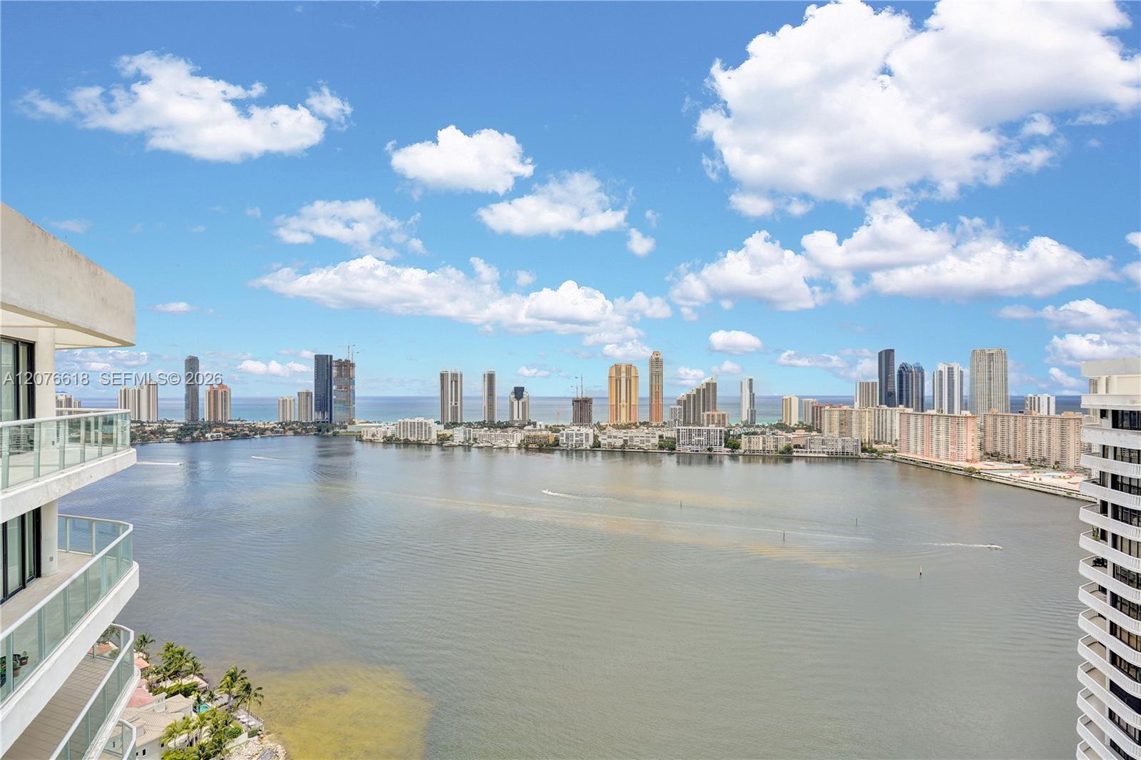 See details PH2 4 / 4 4078 sq. ft. $ 2026-08-24 0 Photo