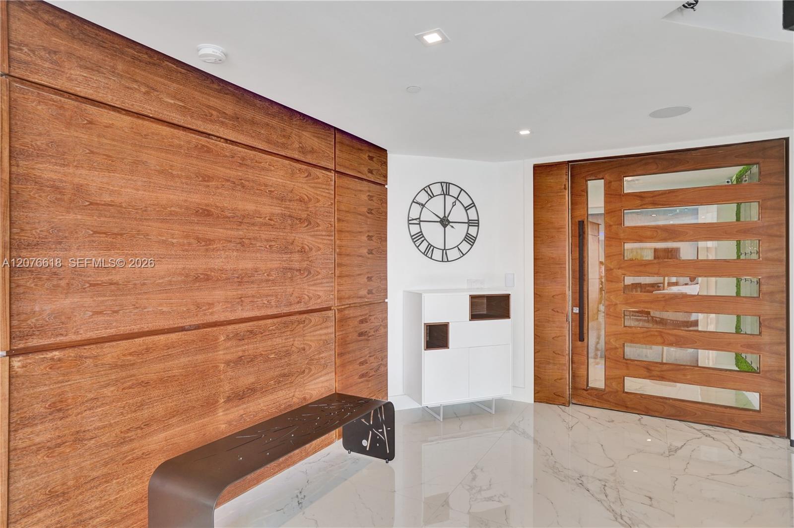 See details PH2 4 / 4 4078 sq. ft. $ 2026-08-24 0 Photo