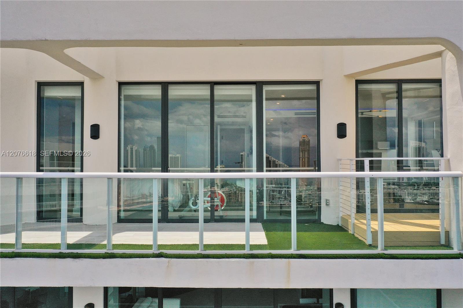 See details PH2 4 / 4 4078 sq. ft. $ 2026-08-24 0 Photo