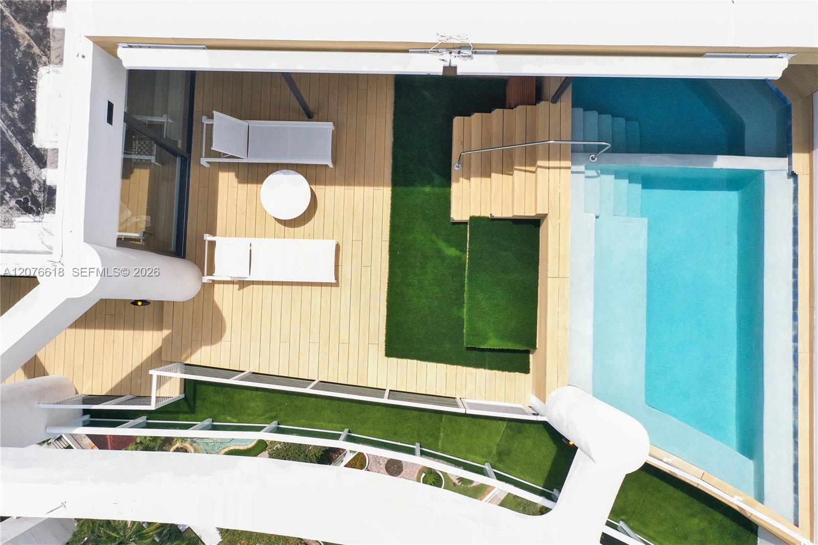 See details PH2 4 / 4 4078 sq. ft. $ 2026-08-24 0 Photo