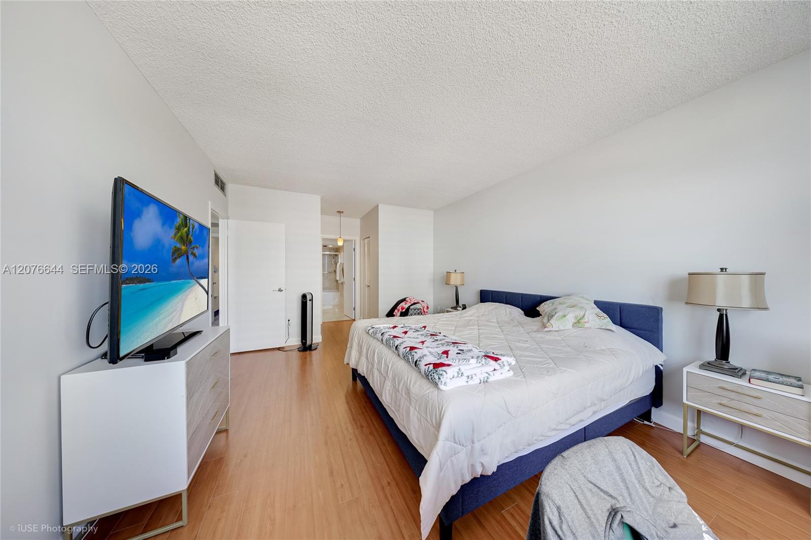 5F 2 / 2 1340 sq. ft. $ 2026-08-24 0 Photo