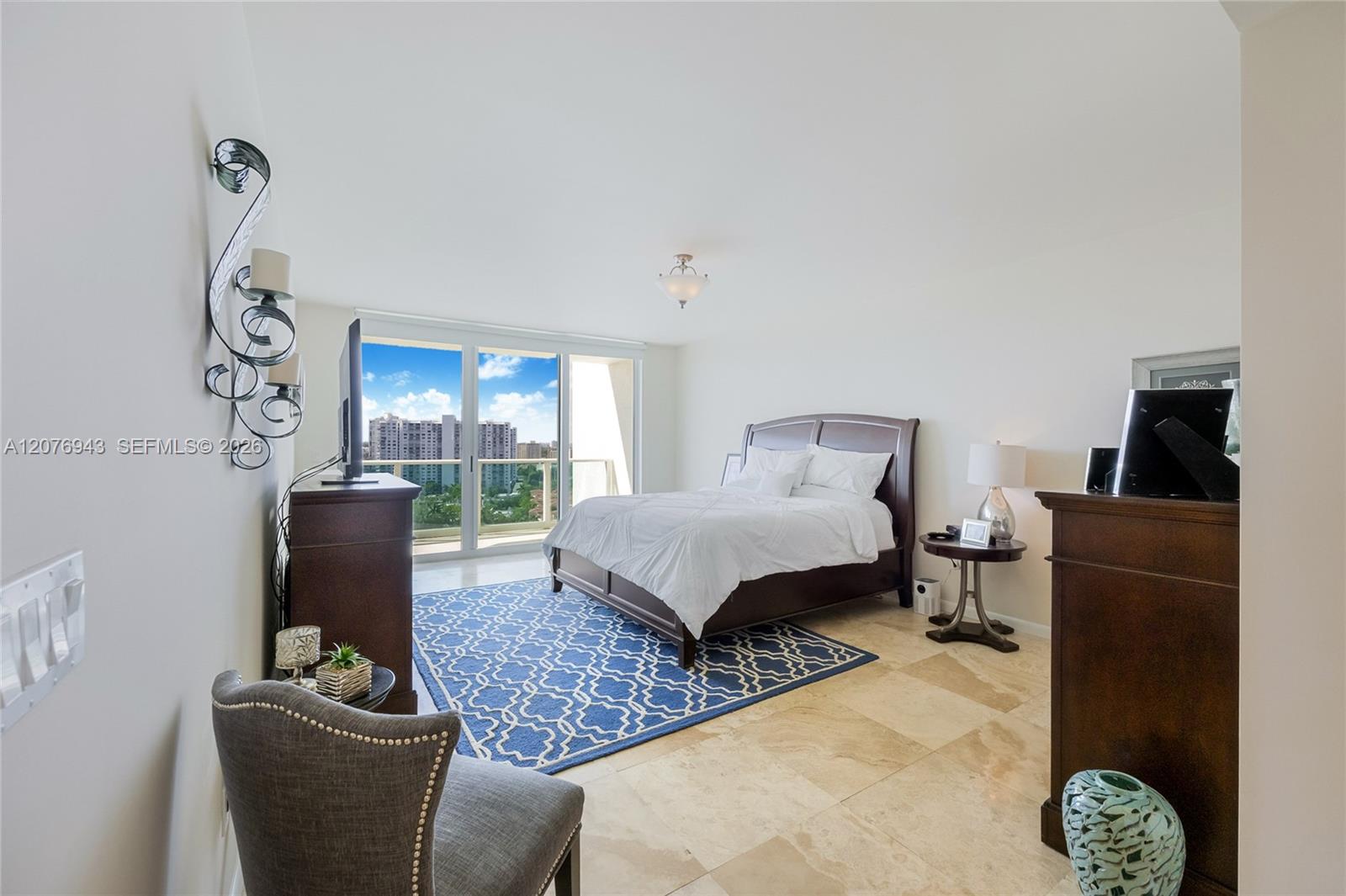 Photo of 3301 183rd St  #1607, Aventura, Florida, 33160 - 