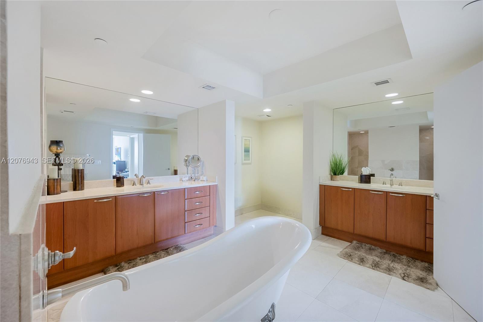Photo of 3301 183rd St  #1607, Aventura, Florida, 33160 - 
