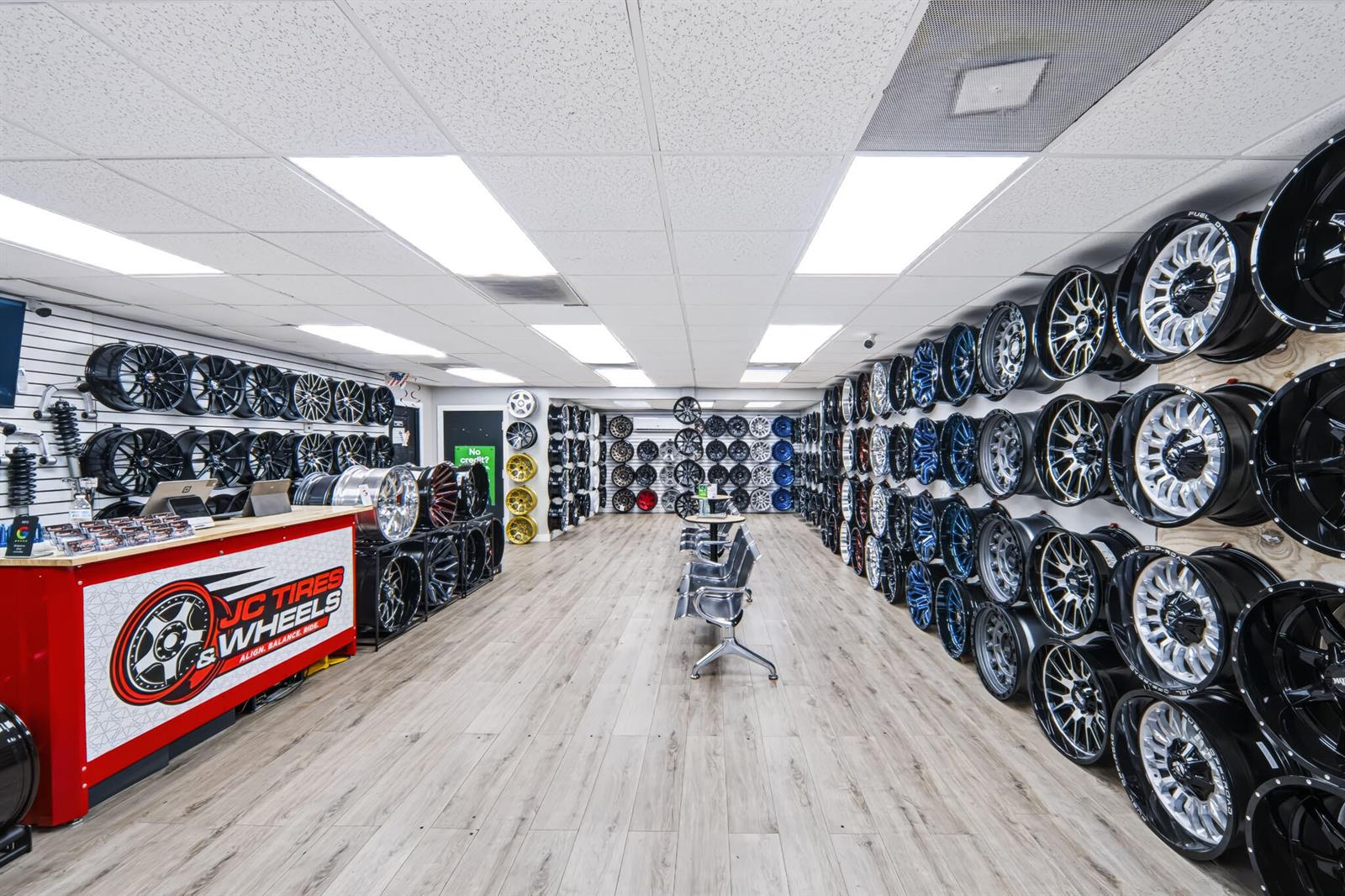   / 0  sq. ft. $ 2026-08-25 0 Photo