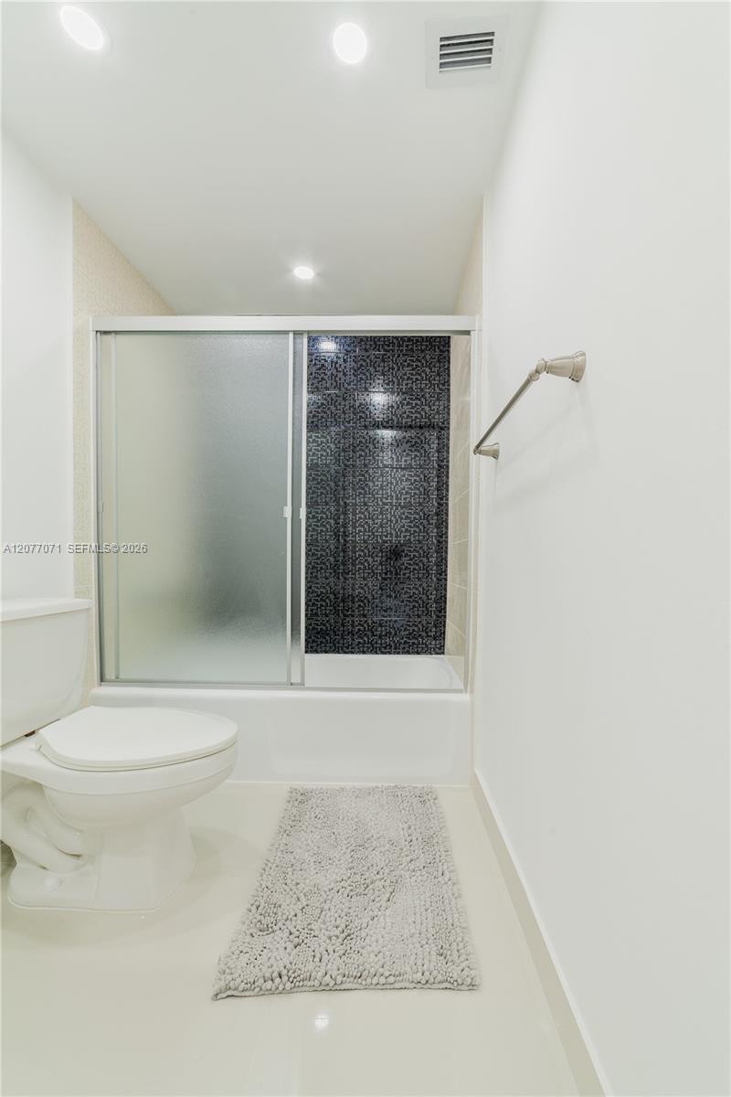 Photo of 19390 Collins Ave  #419, Sunny Isles Beach, Florida, 33160 - 