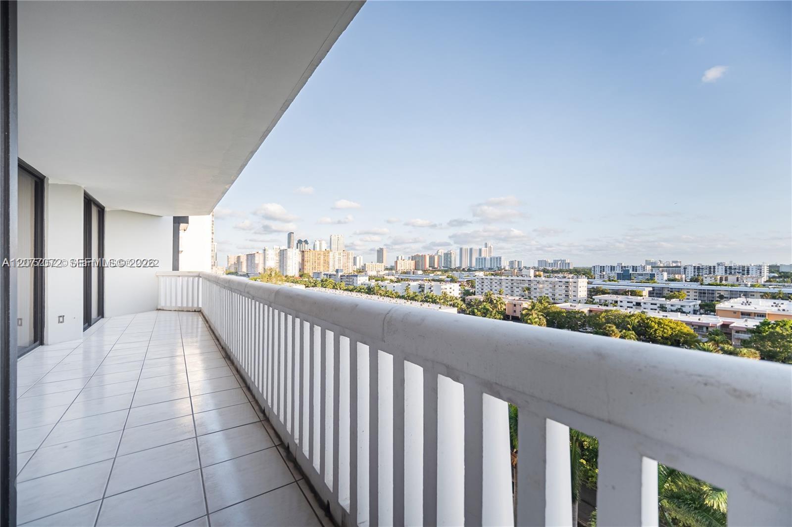 See details 908 2 / 2 1560 sq. ft. $ 2026-08-24 0 Photo