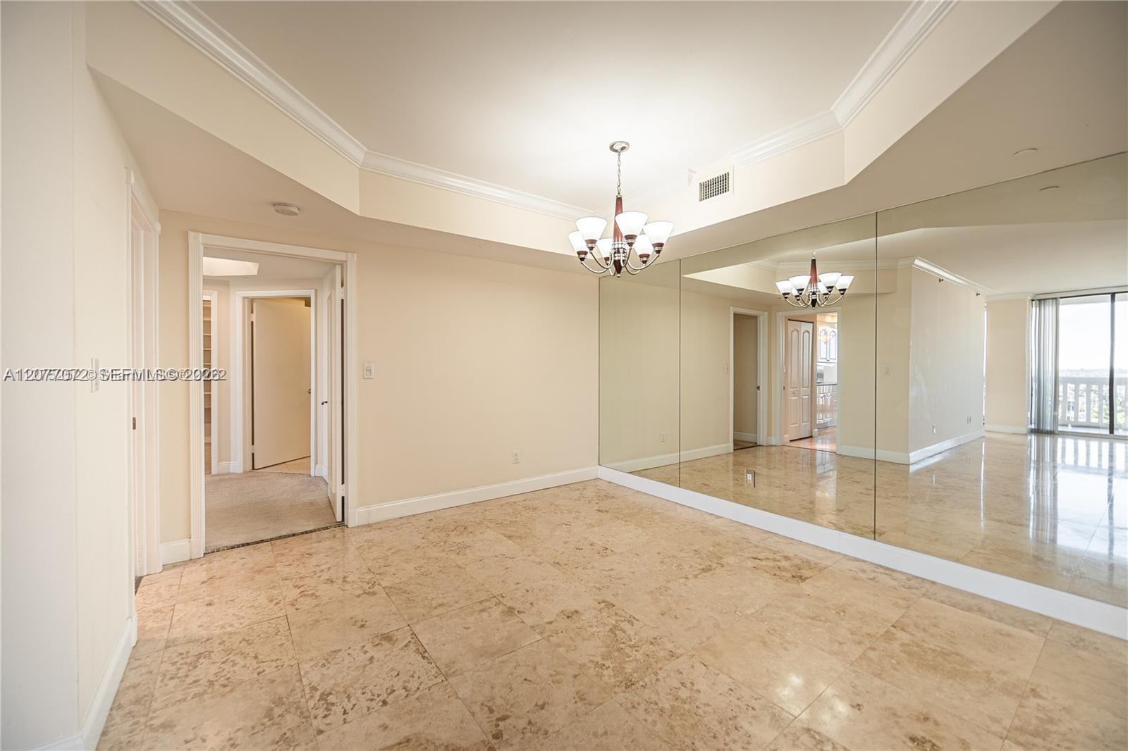 See details 908 2 / 2 1560 sq. ft. $ 2026-08-24 0 Photo