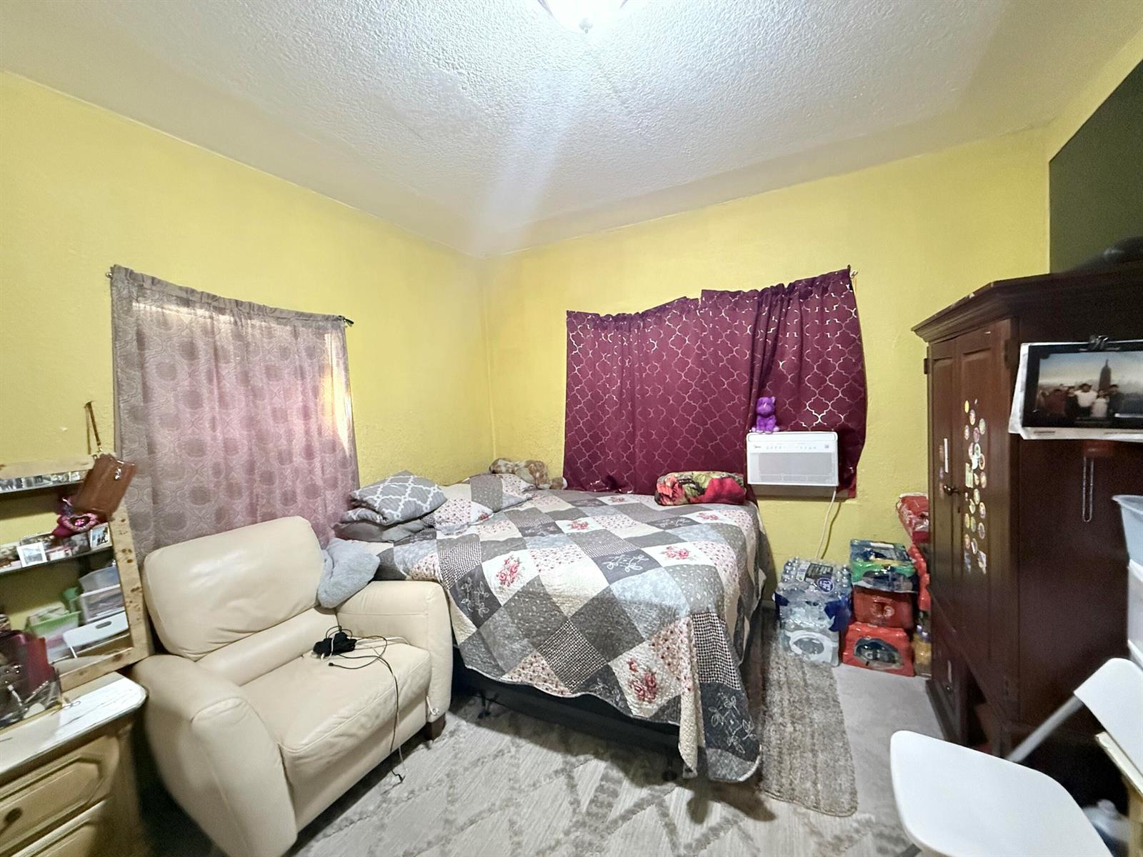   / 0  sq. ft. $ 2026-08-25 0 Photo