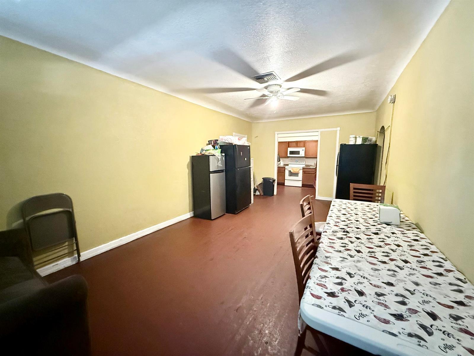   / 0  sq. ft. $ 2026-08-25 0 Photo